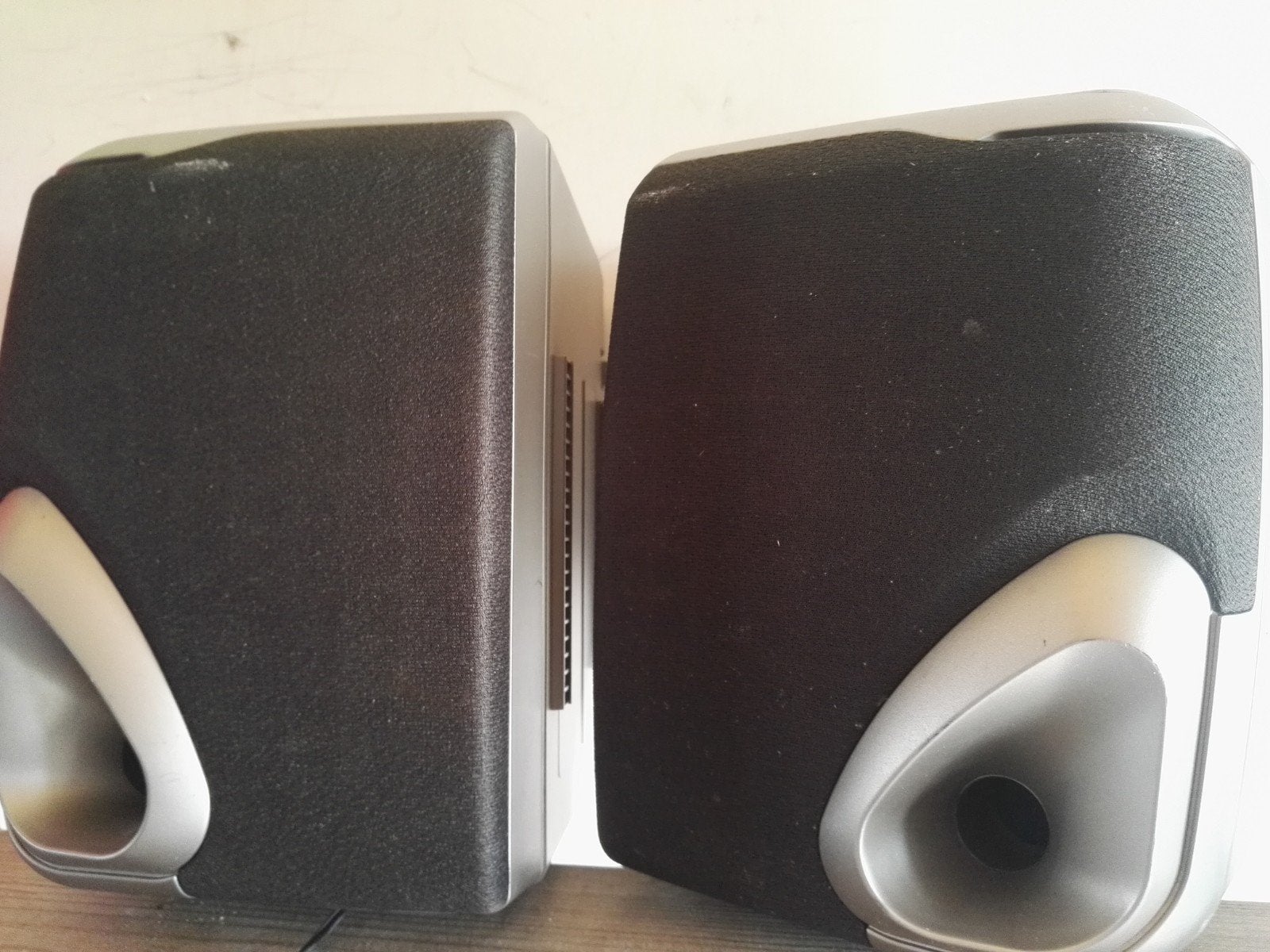 Stereo boxen / twee sets speakers luidsprekers, Overige merken, Ophalen of Verzenden, Zo goed als nieuw, Tuner of Radio