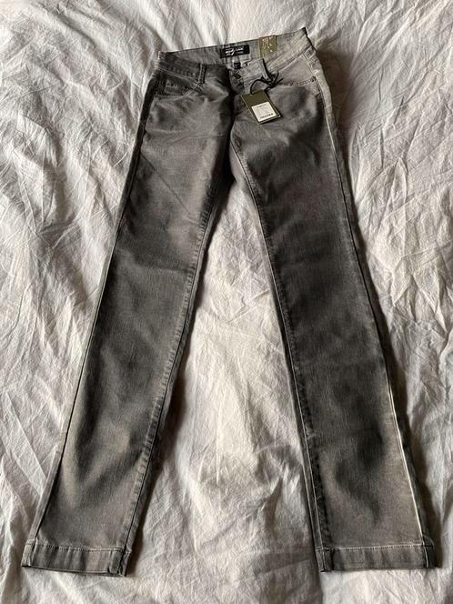 + Nieuwe Nickjean grijze broek. Maat 36/32, Verzenden, Nieuw, W28 - W29 (confectie 36), Grijs