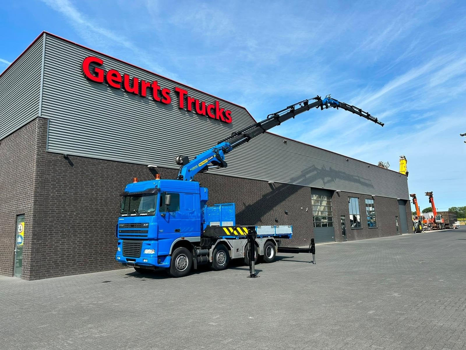 DAF XF 480 8X4 TREKKER-BAKWAGEN COMBI + PALFINGER PK 85002 E, Auto's, Achterwielaandrijving, 653 pk, Blauw, Bedrijf