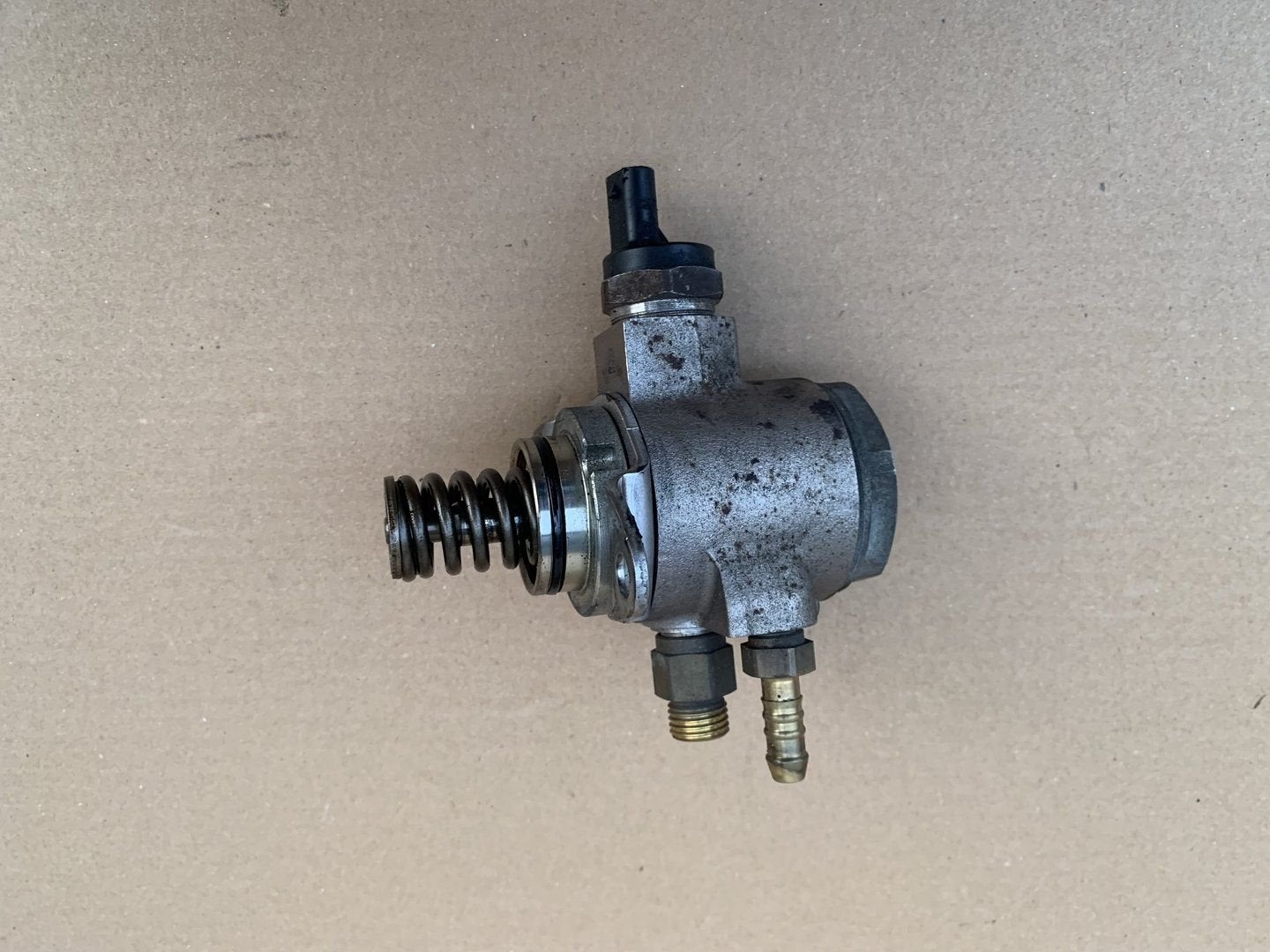 hogedrukpomp 1.4 TSI / 1.2 TSI CAX , CAV 03C127026D benzine, Auto-onderdelen, Gebruikt, -, Volkswagen, -