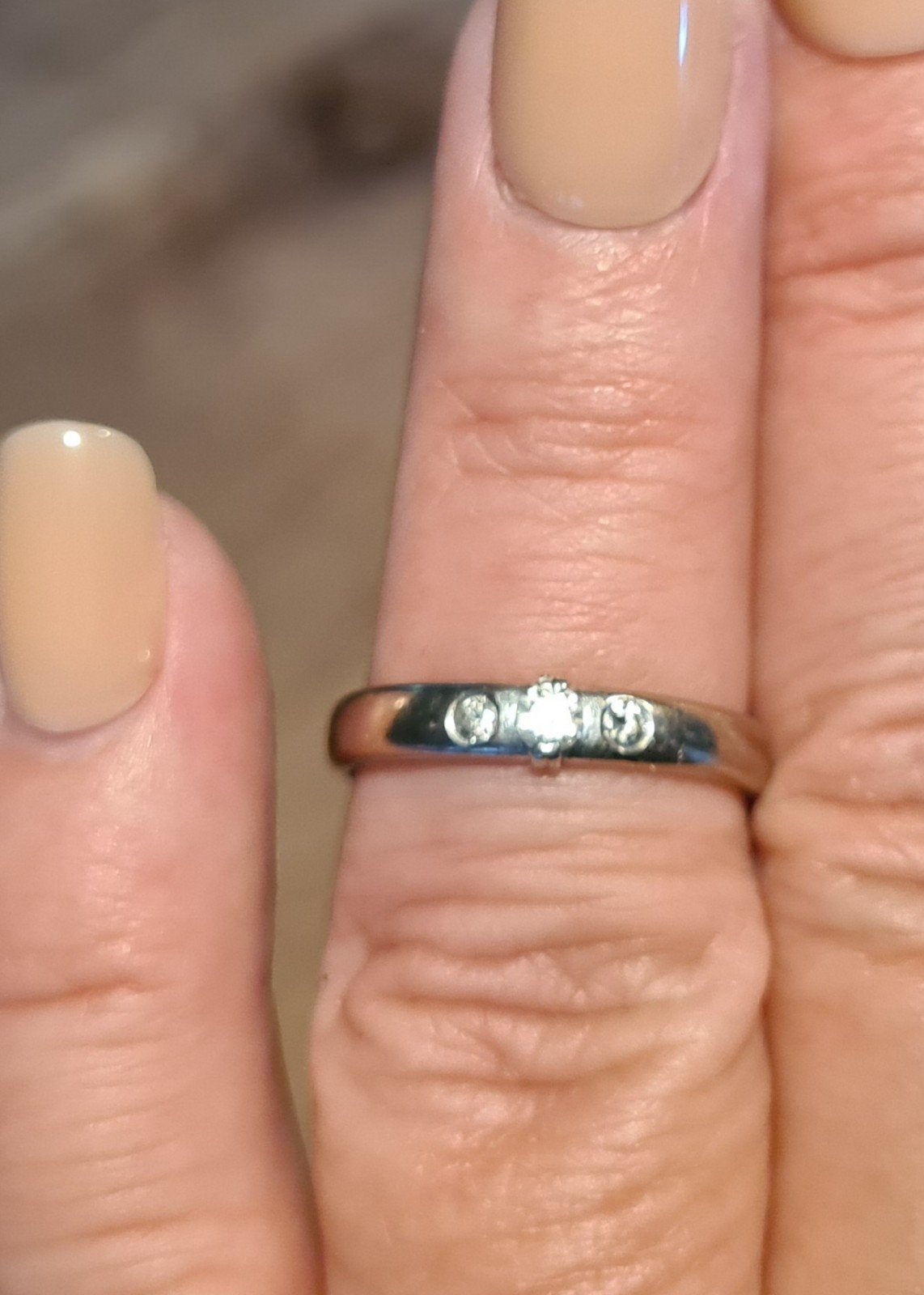 Witgouden ring mt 55 met 3 briljanten, 1 met certificaat, Wit, Ophalen of Verzenden, Zo goed als nieuw, Dame
