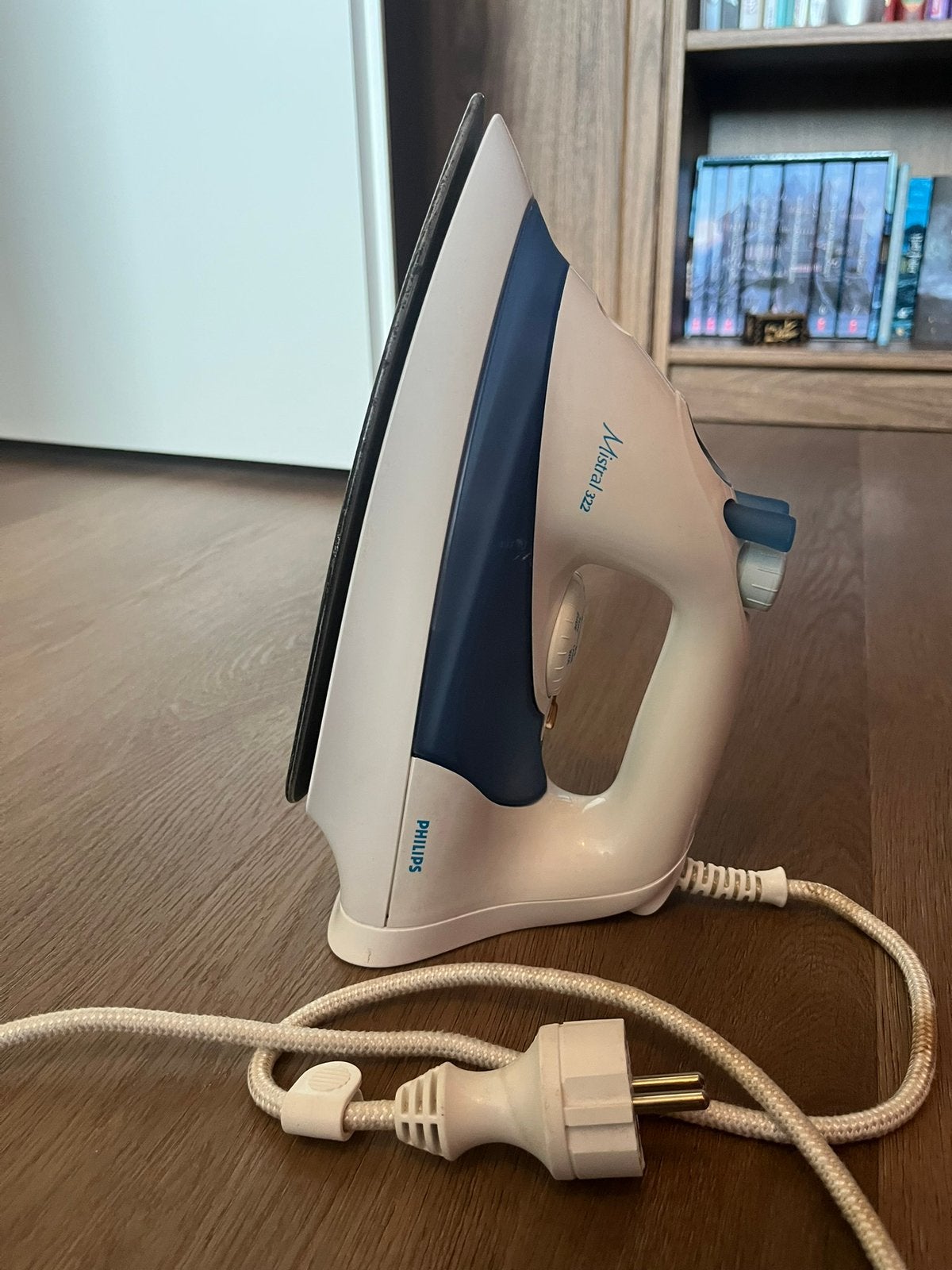 Philips Mistral 322 strijkijzer, Ophalen, Gebruikt