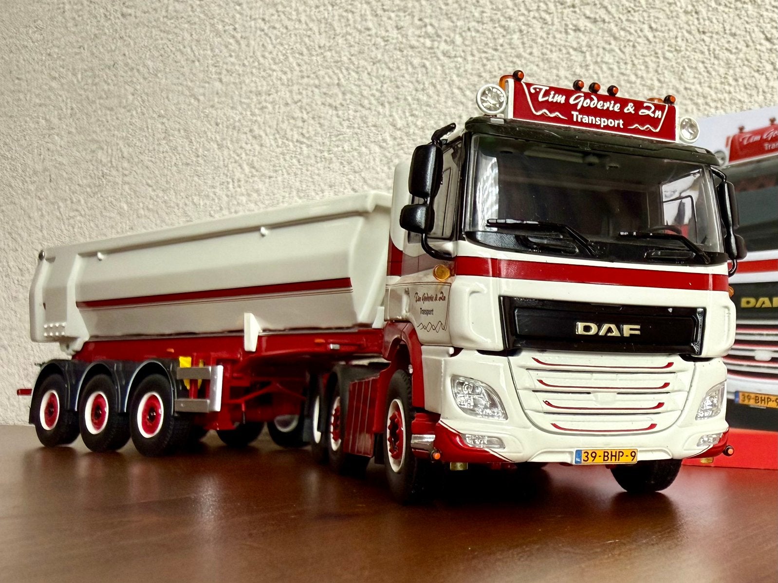 Tekno Tim Goderie DAF CF + lading - certificaat nr:97/100, Hobby en Vrije tijd, Modelauto's | 1:50, Ophalen of Verzenden, Zo goed als nieuw
