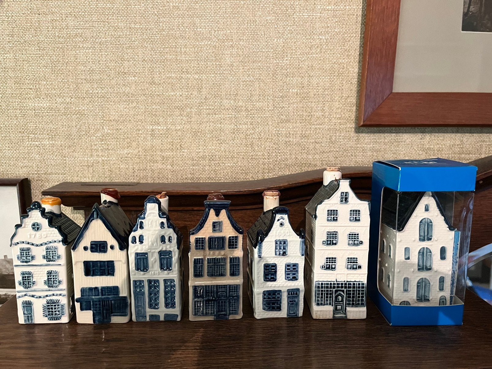 KLM Huisjes nog in Originele Verpakking 3,6,10,11,16,28,54, Ophalen, Gebruikt, Gevuld