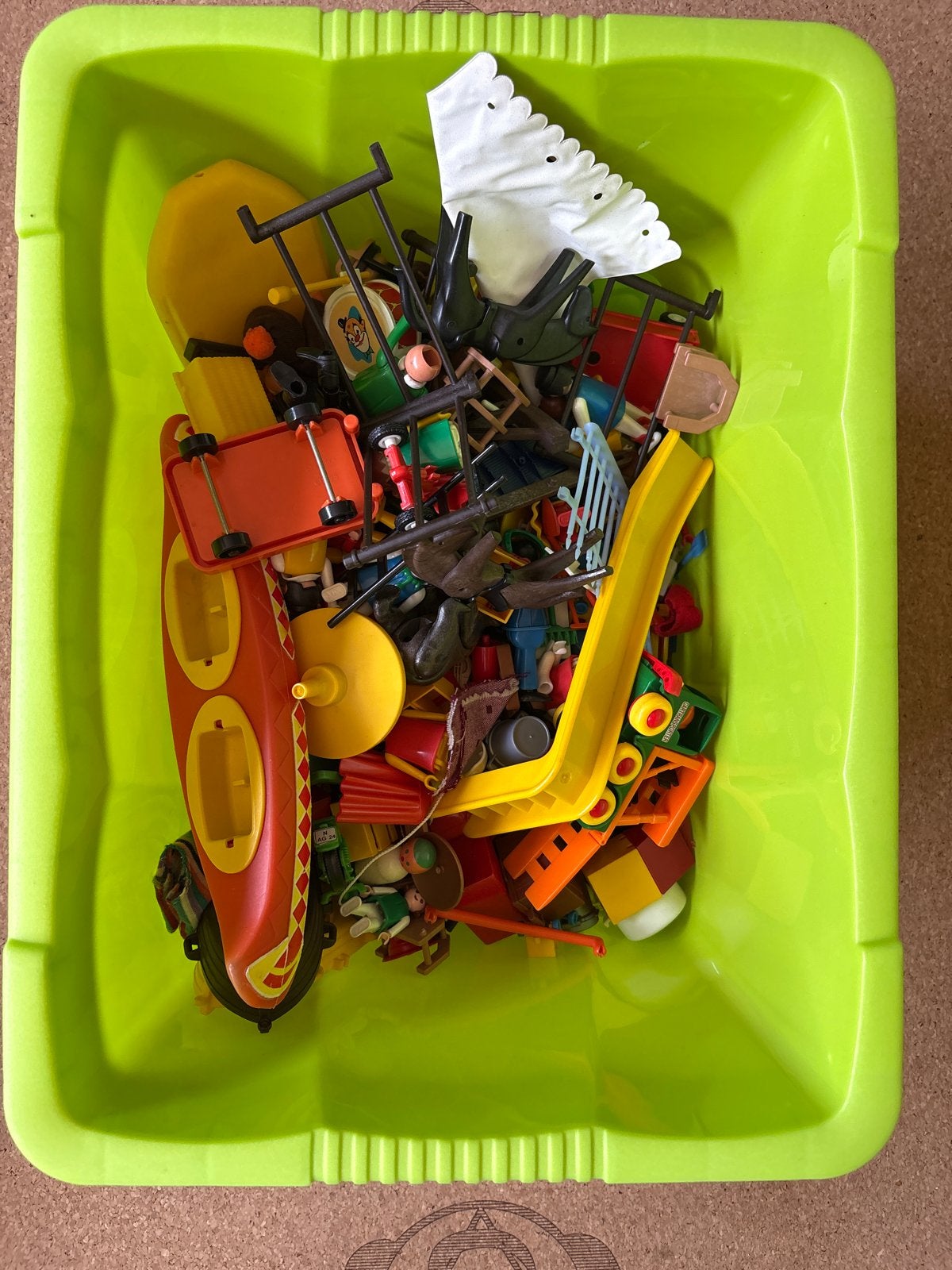 Grote doos vol Playmobil onderdelen en figuren, Kinderen en Baby's, Speelgoed | Playmobil, Gebruikt, Losse onderdelen, Overige typen