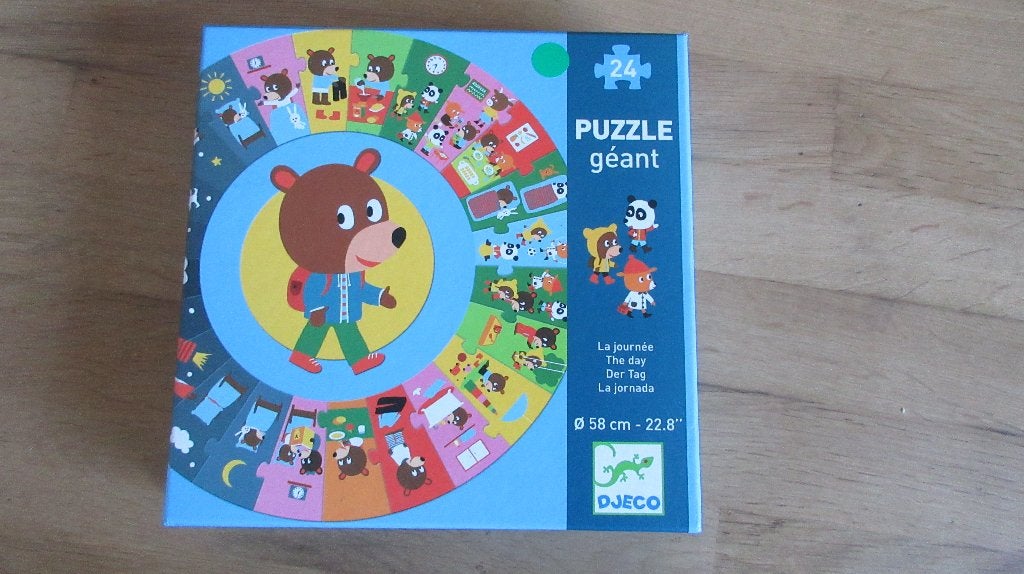 Djeco dagritme puzzel, Ophalen of Verzenden, 10 tot 50 stukjes, Zo goed als nieuw, 2 tot 4 jaar