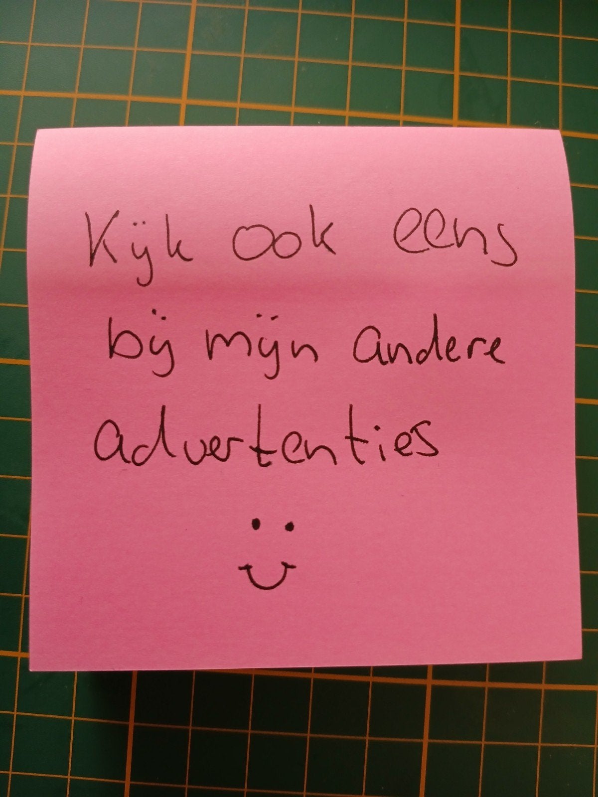 Dienblad met vaasjes en fotolijst met schelpen, Ophalen of Verzenden, Gebruikt, Meerkleurig, Hout