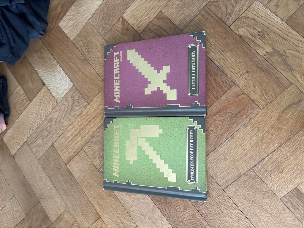 Minecraft boeken: Combat Handboek & Handboek voor Beginners, Ophalen of Verzenden