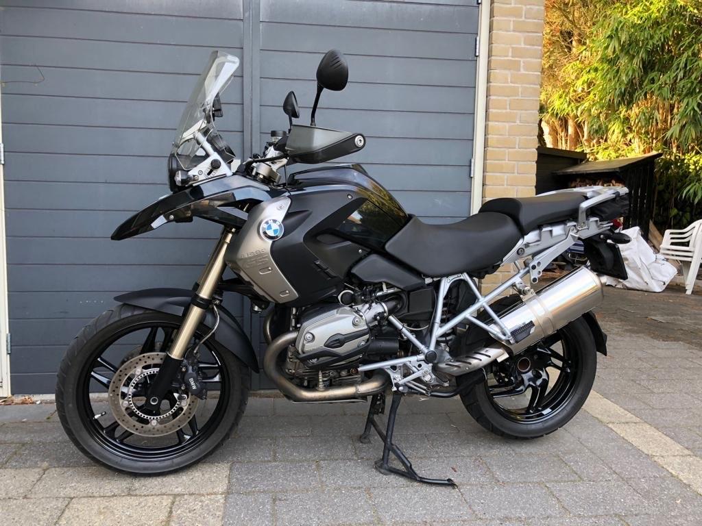 BMW GS 1200 uit 2008 goed onderhouden en met Topkoffer, Motoren, Motoren | BMW, Cardan-aandrijving, 2 cilinders, Motorrijbewijs A