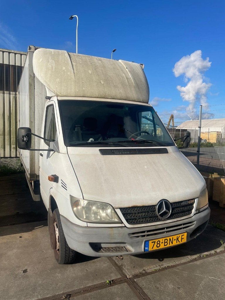 MERCEDES-BENZ SPRINTER AUTOMAAT BAKWAGEN 2004 AFGEKEURD!!, Auto's, Automaat, 2830 kg, 4 cilinders, 129 pk