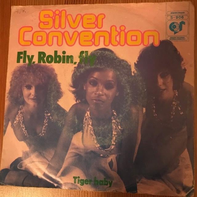 Silver Convention   Fly, Robin, Fly, Ophalen of Verzenden, Zo goed als nieuw, Pop