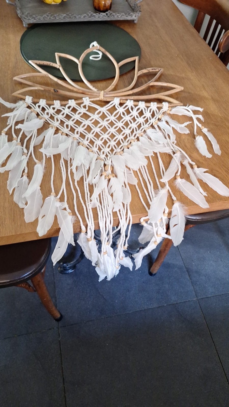 Dromenvanger met lotus en veren - Boho stijl, Ophalen, Hout, Boho, Zo goed als nieuw