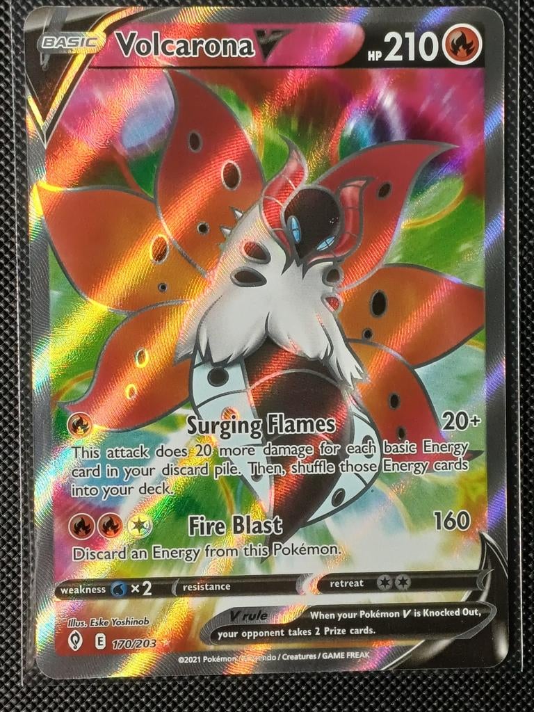 Volcarona V 170/203 Evolving Skies Pokémon Kaart, Ophalen of Verzenden, Zo goed als nieuw, Losse kaart, Foil