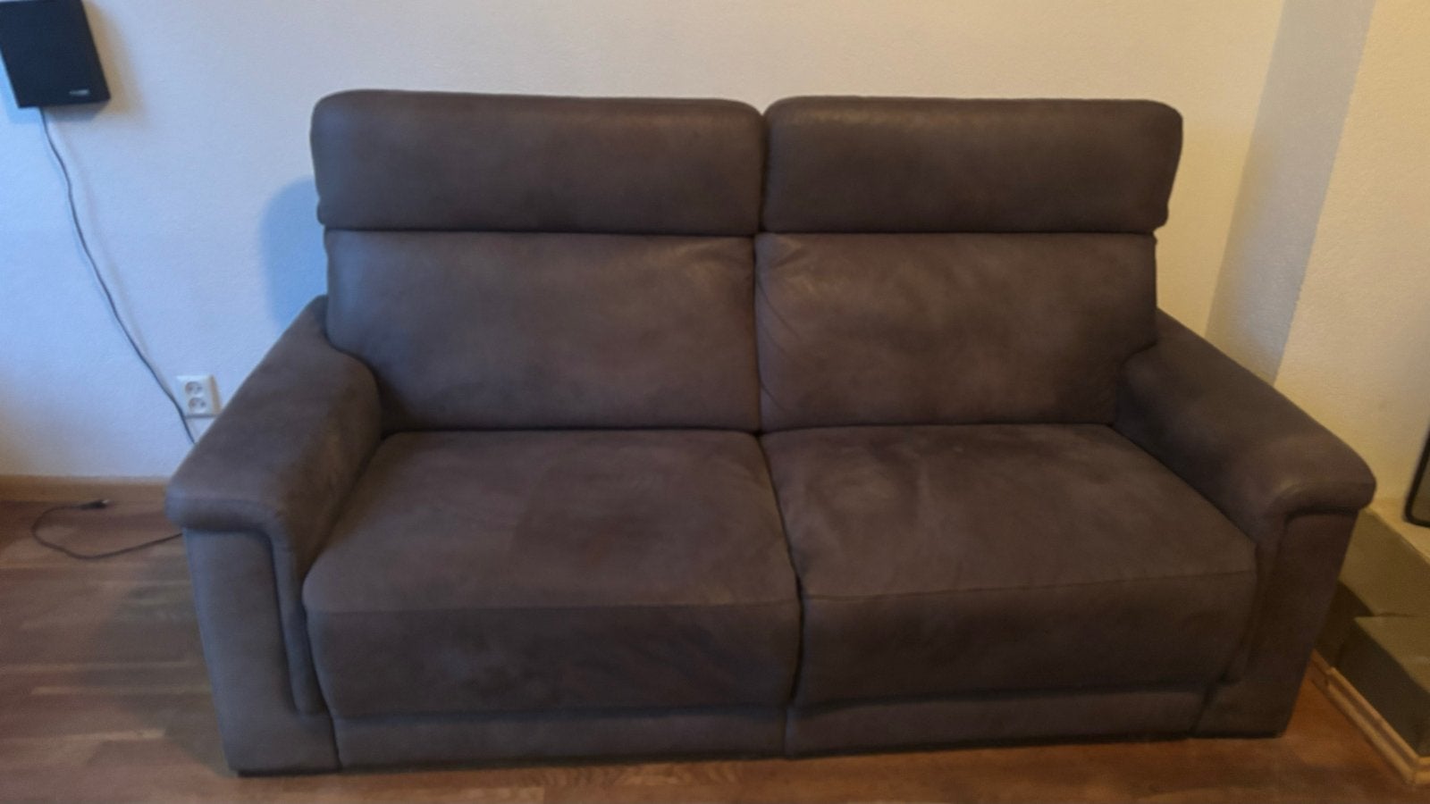 Gratis comfortabele 2-zitsbank in bruine/grijze stof, Gebruikt, 150 tot 200 cm, Tweepersoons, 75 tot 100 cm