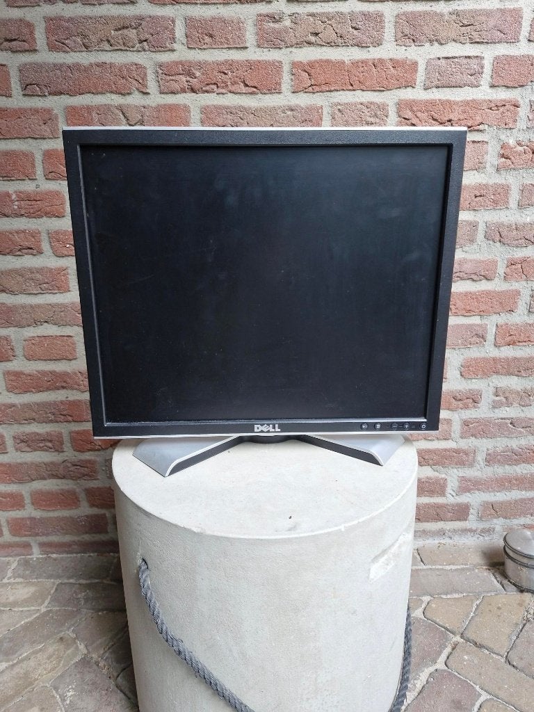 Dell 1908FP-BLK Flat Panel Monitor 19 inch, Ophalen, 101 t/m 150 Hz, Zo goed als nieuw, In hoogte verstelbaar