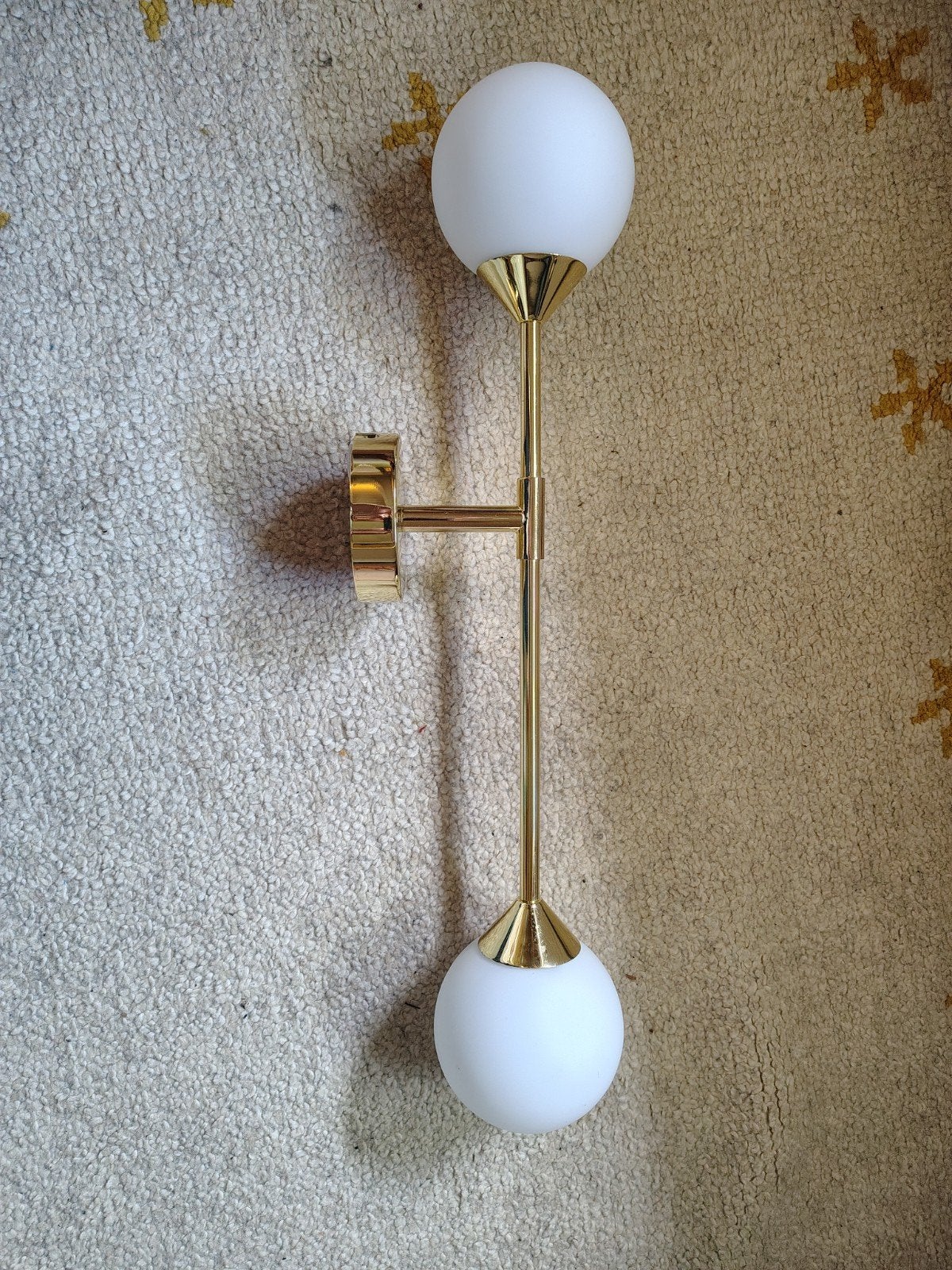 Made wandlamp met opaalglas bollen, 63 cm, Ophalen of Verzenden, Zo goed als nieuw, Glas