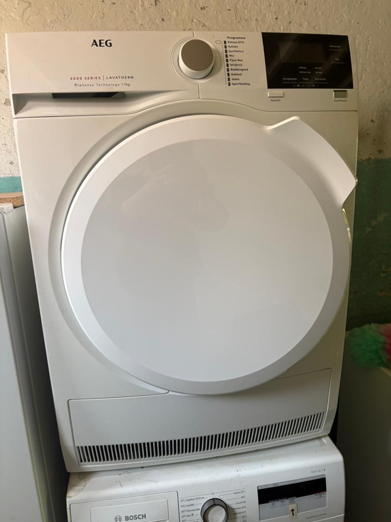 AEG T6DB72GP Lavatherm 6000 Series Condensdroger, Ophalen, Gebruikt, 8 tot 10 kg, Voorlader