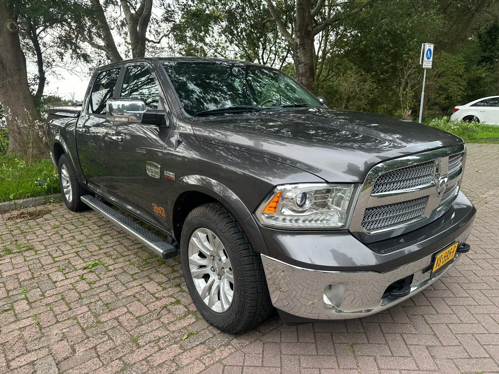 Dodge RAM Long-Horn Laramie 2015, Auto's, Automaat, 3500 kg, 8 cilinders, 5654 cc