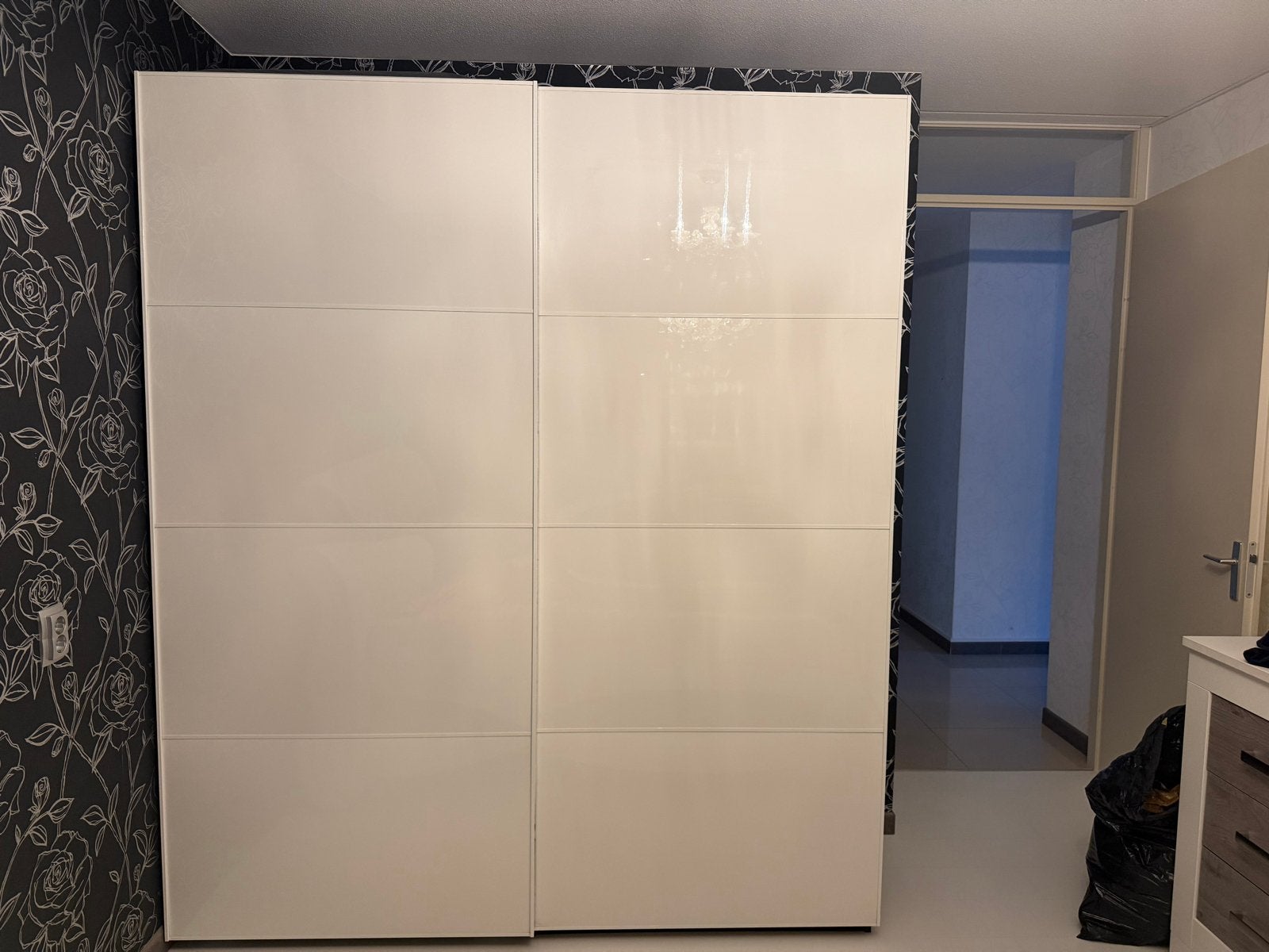 IKEA PAX Kledingkast met schuifdeuren en indeling, Ophalen, 200 cm of meer, 150 tot 200 cm, Zo goed als nieuw