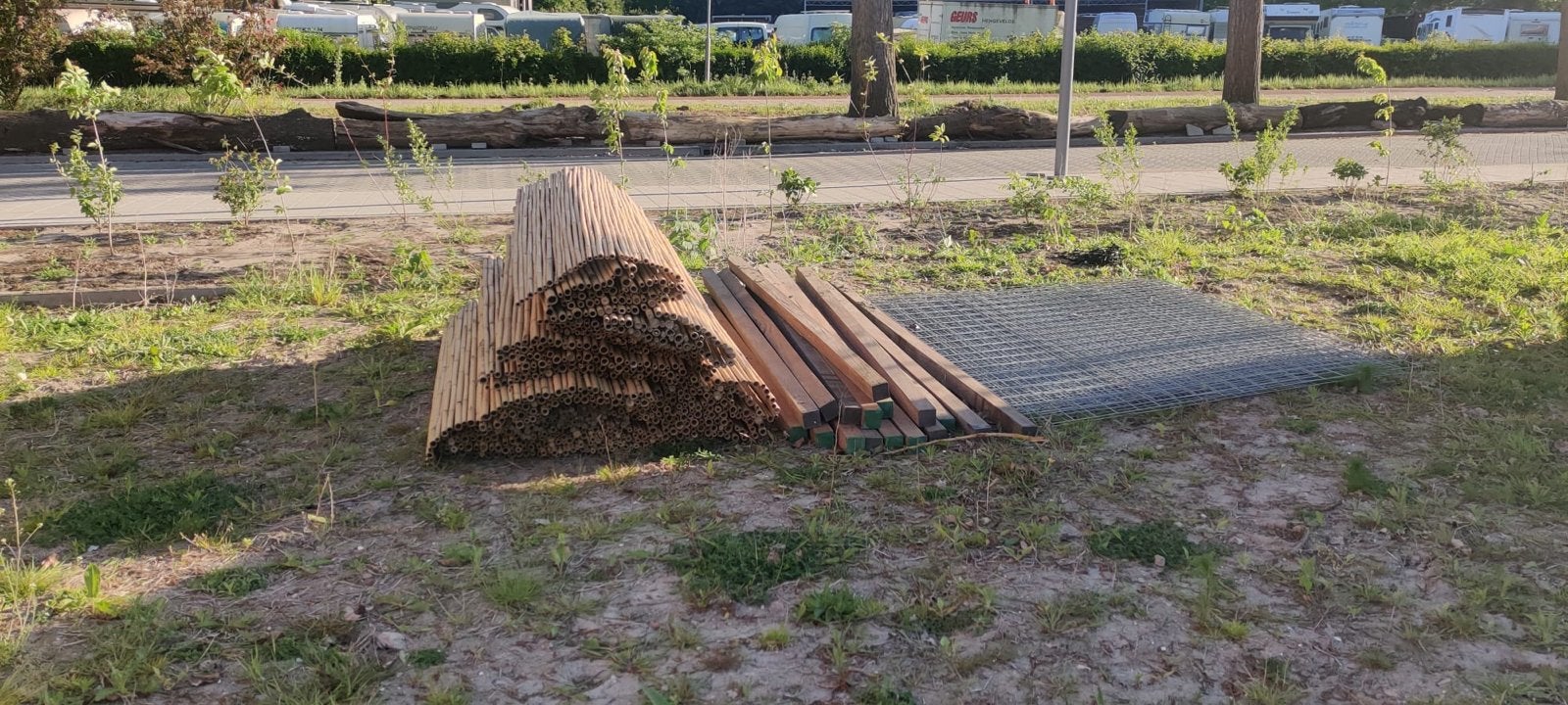 Bamboe hekken, palen en gaaswerk hekken, Tuin en Terras, Tuinhekken en Hekwerk, Ophalen, Zo goed als nieuw, Hout, Overige typen