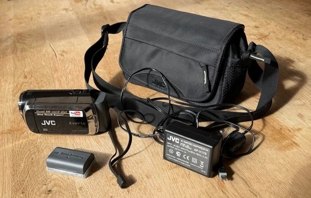 JVC Everio Camcorder (GZ-MS120BE) met Tas en Accessoires, Ophalen of Verzenden, Zo goed als nieuw