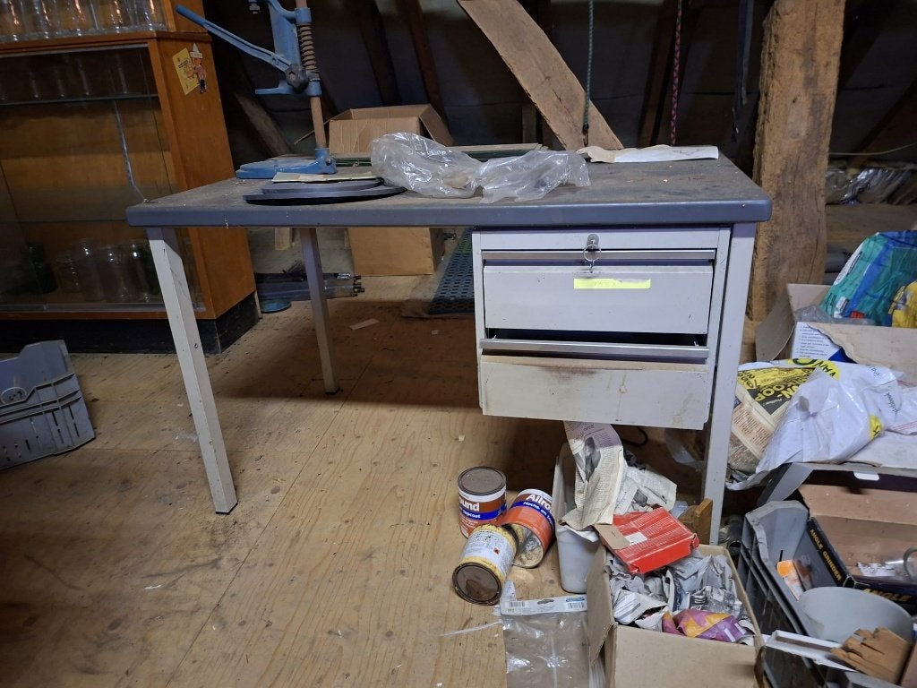 Stalen bureau, Ophalen, Gebruikt, Minder dan 70 cm, 70 tot 120 cm