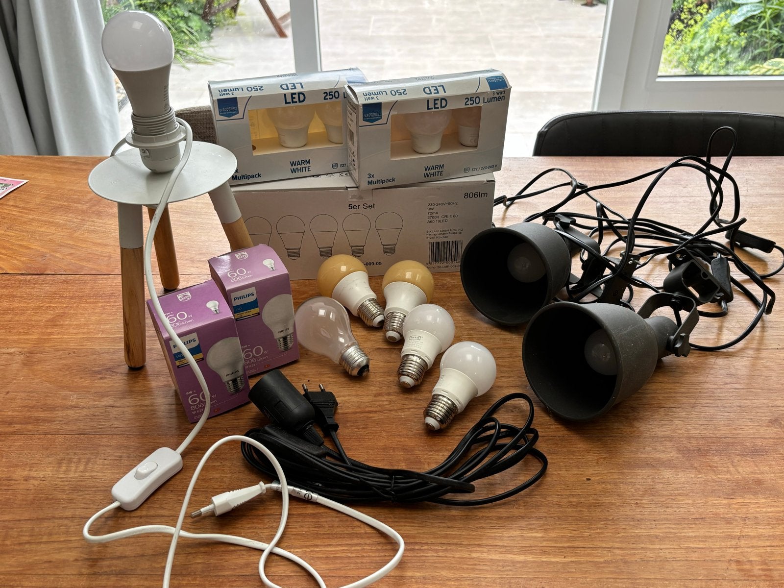 Diverse LED-lampen en armaturen - Nieuw en gebruikt, Led-lamp, 60 watt of meer, Nieuw, E27 (groot)