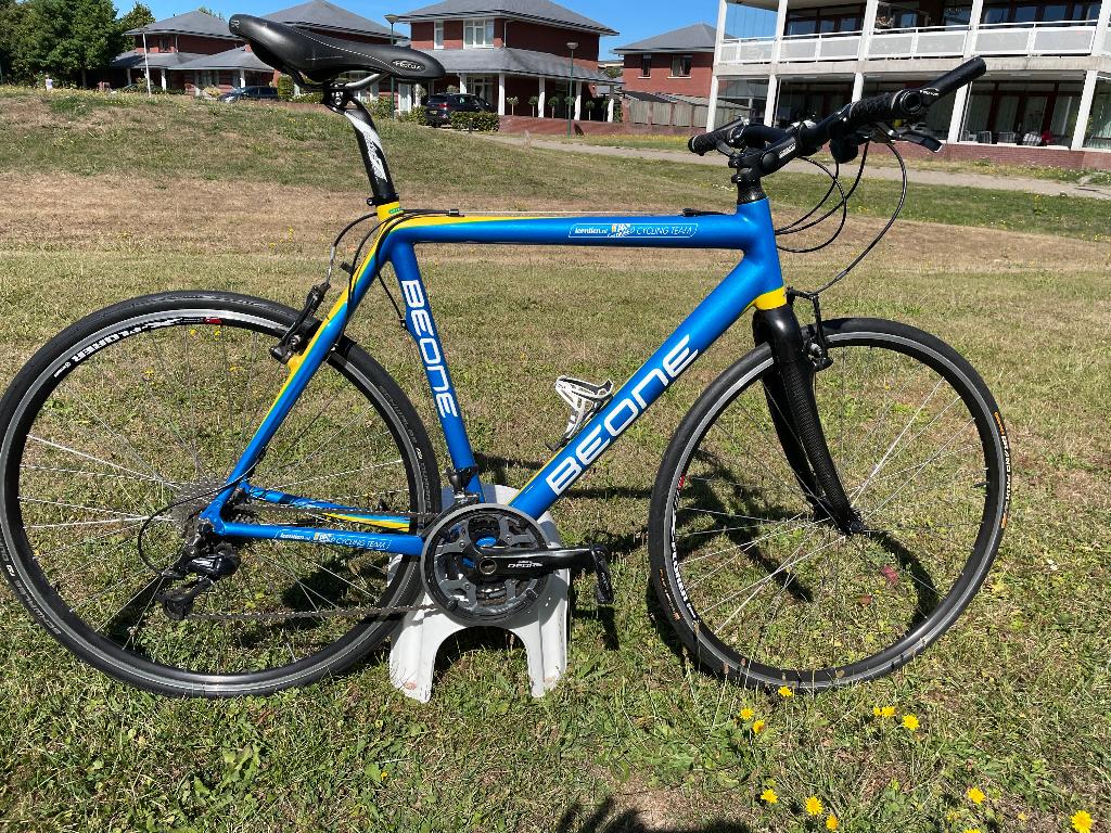 BeOne herenracefiets | AA Cycling Team editie, Fietsen en Brommers, 28 inch, Gebruikt, Carbon, 15 tot 20 versnellingen