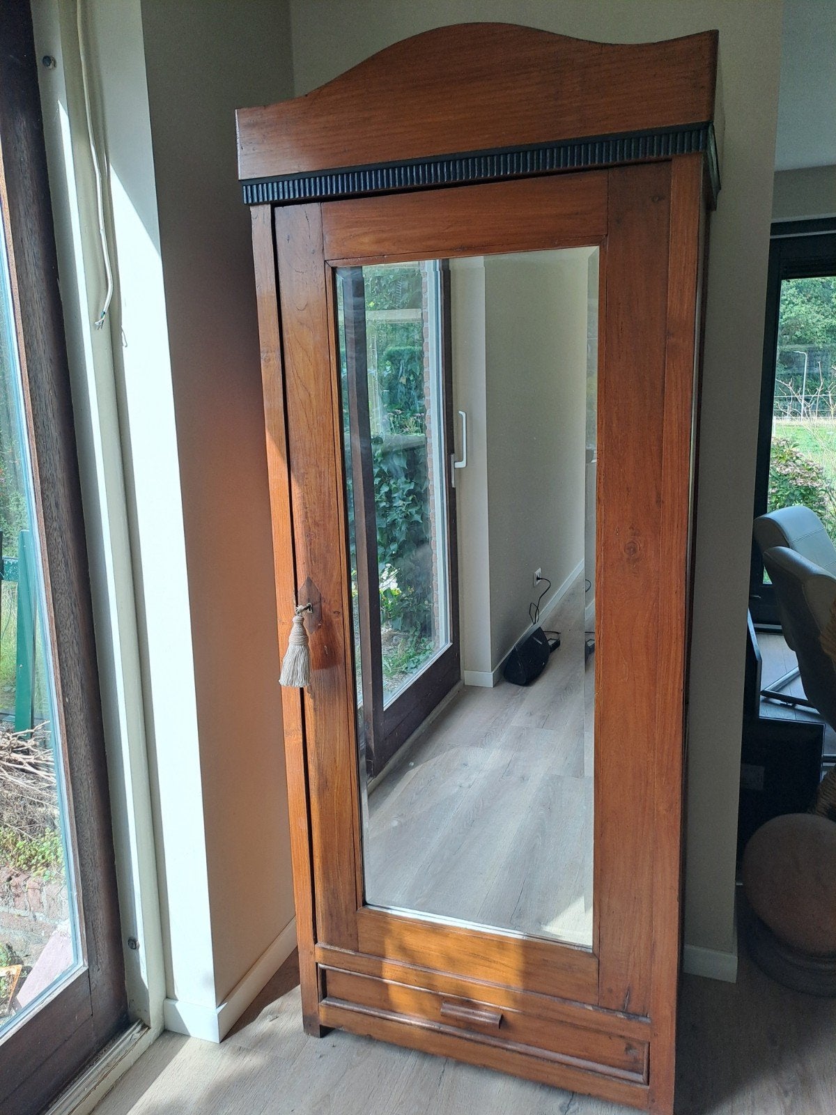 Indonesisch/koloniale antieke teak houten spiegelkast, Ophalen of Verzenden