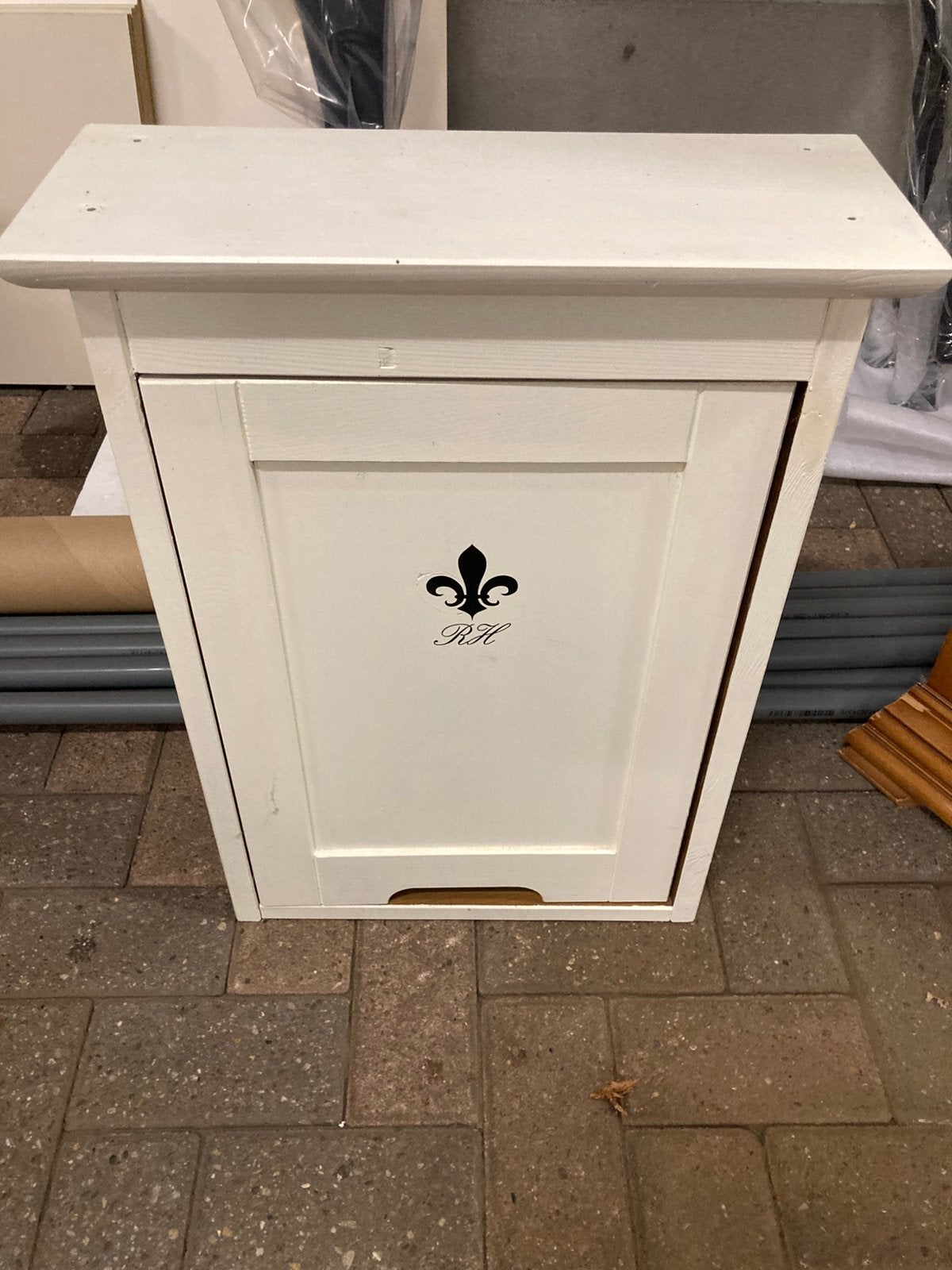 Badkamer kastje, Ophalen, (Half)hoge kast, 50 tot 100 cm, Zo goed als nieuw