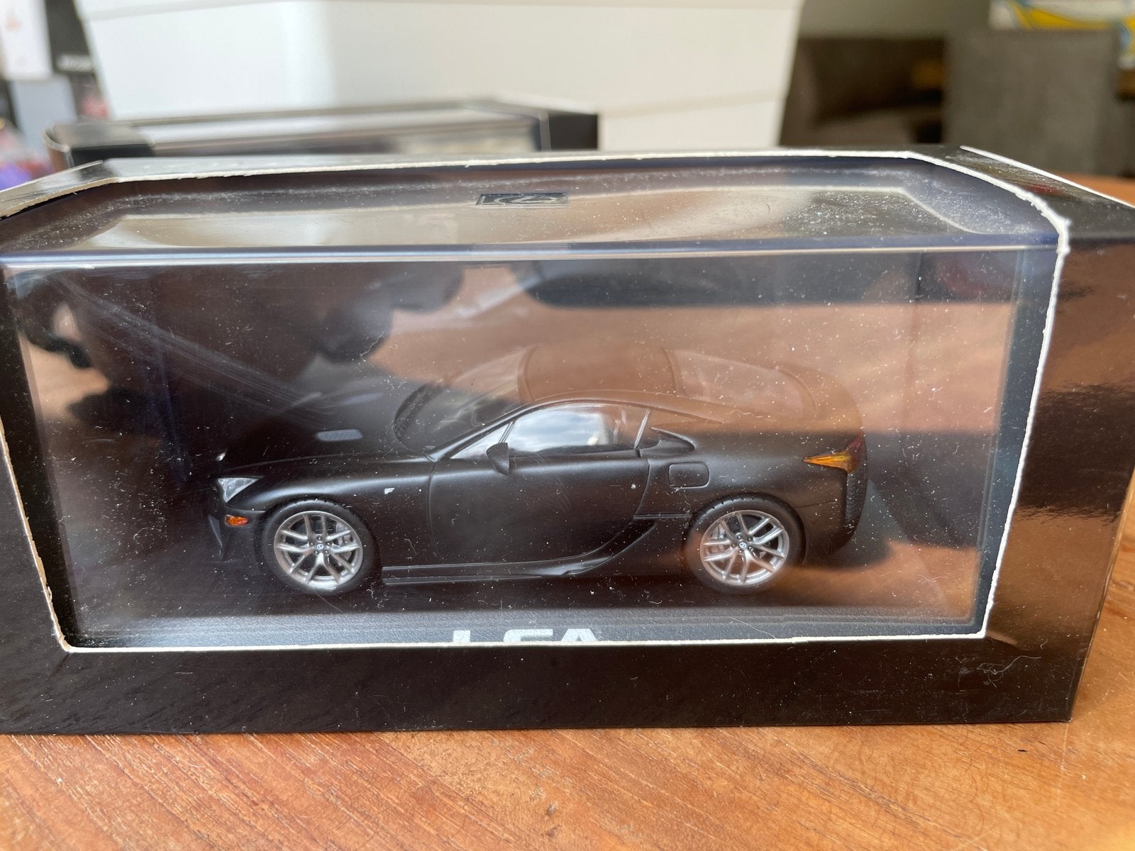 Lexus lfa 1/43, Ophalen of Verzenden, Zo goed als nieuw, Auto, MiniChamps