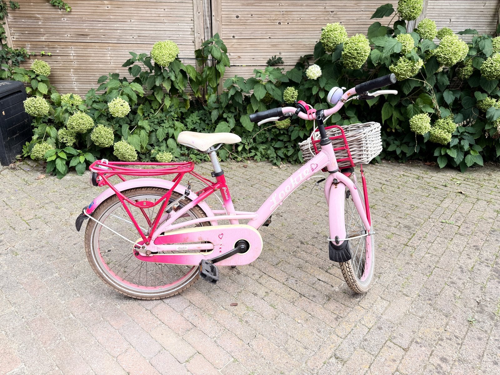 Loekie Prinses kinderfiets roze, Ophalen, Gebruikt, Velgrem, 16 tot 20 inch