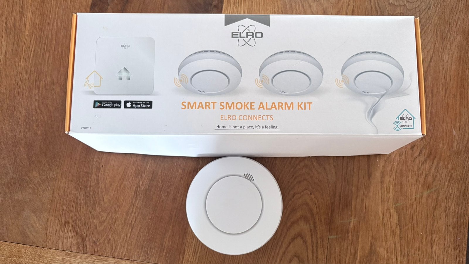 ELRO Smart Rookmelder Kit - met 4 rookmelders + connector, Doe-het-zelf en Verbouw, Alarmsystemen, Ophalen of Verzenden, Zo goed als nieuw