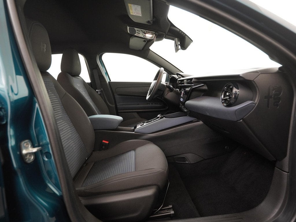 Alfa Romeo Junior Elettrica 54 kWh | SOH 96% | Carplay | Ada, Auto's, Alfa Romeo, Stof, Gebruikt, https://media-marktplaats.export.dv.nl/22711251618/document-1.pdf