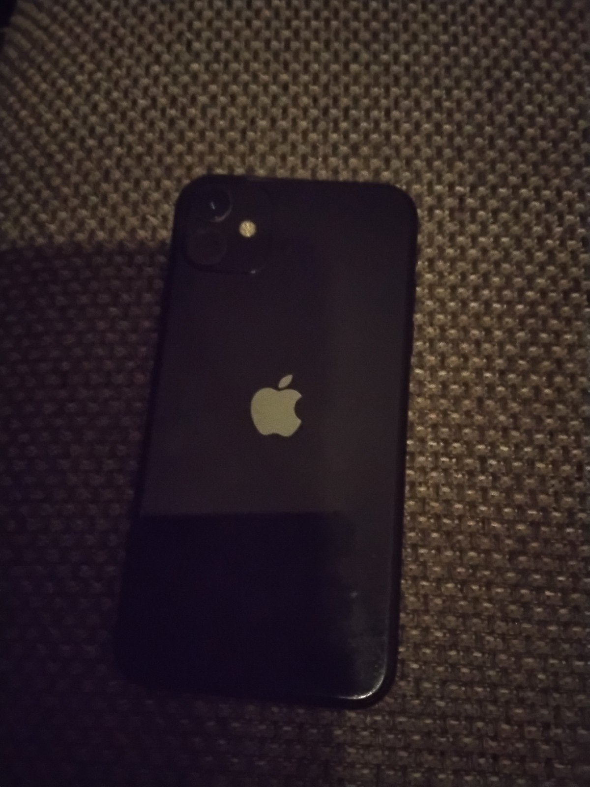 Iphone 11, Telecommunicatie, Mobiele telefoons | Apple iPhone, Zwart, Met simlock, Zonder abonnement, 85 %