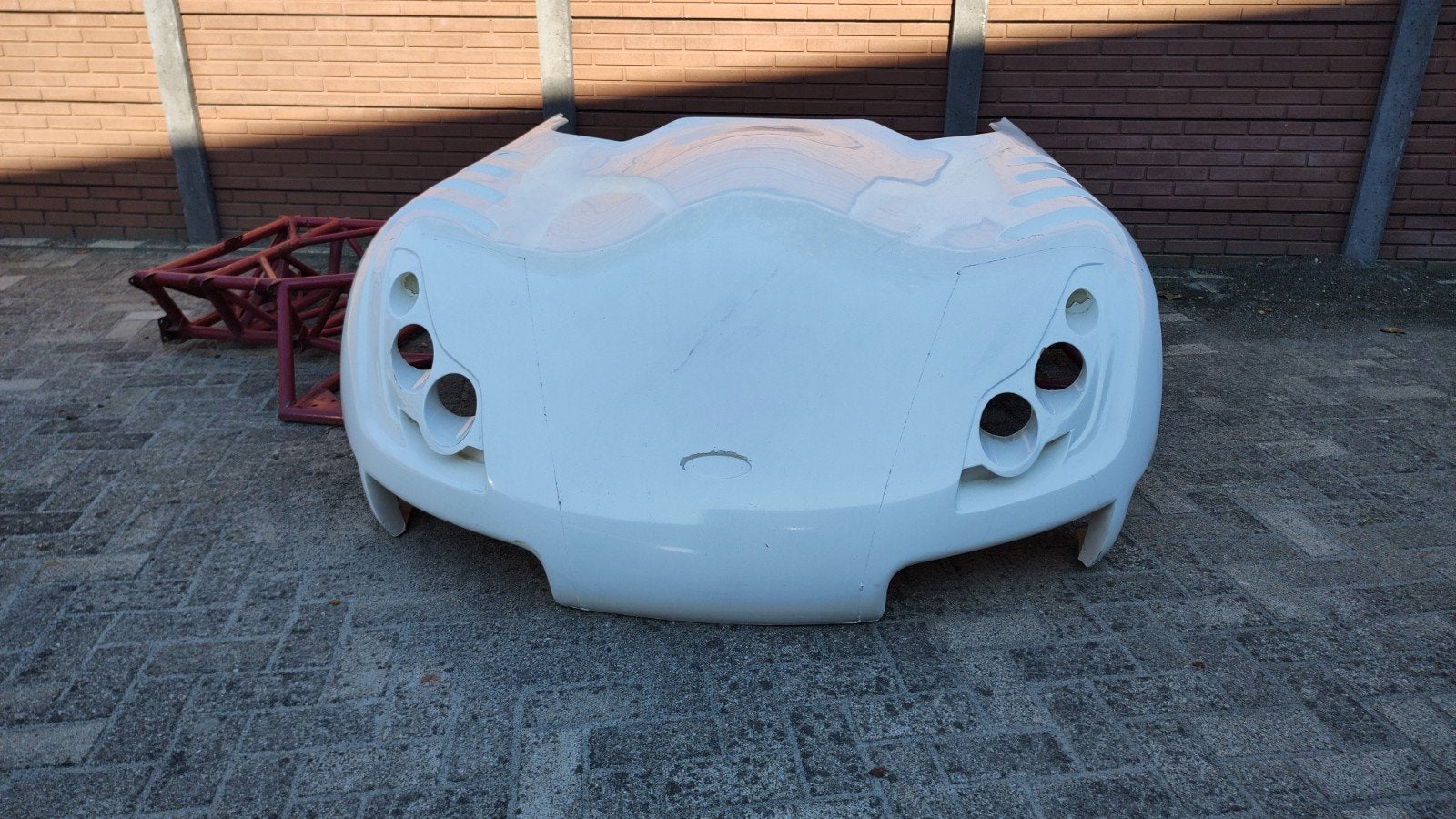 TVR Sagaris front racer new, Ophalen, Nieuw