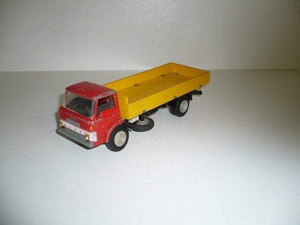 Tekno Denmark Ford D 800, Hobby en Vrije tijd, Ophalen of Verzenden, Gebruikt, Bus of Vrachtwagen, Overige merken