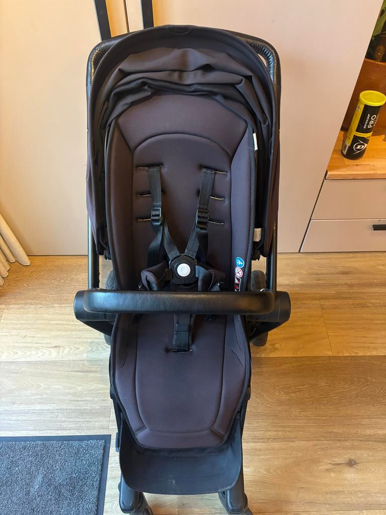 Joolz hub kinderwagen met schapenvacht inleg, Gebruikt, Kinderwagen, Overige merken, Verstelbare duwstang