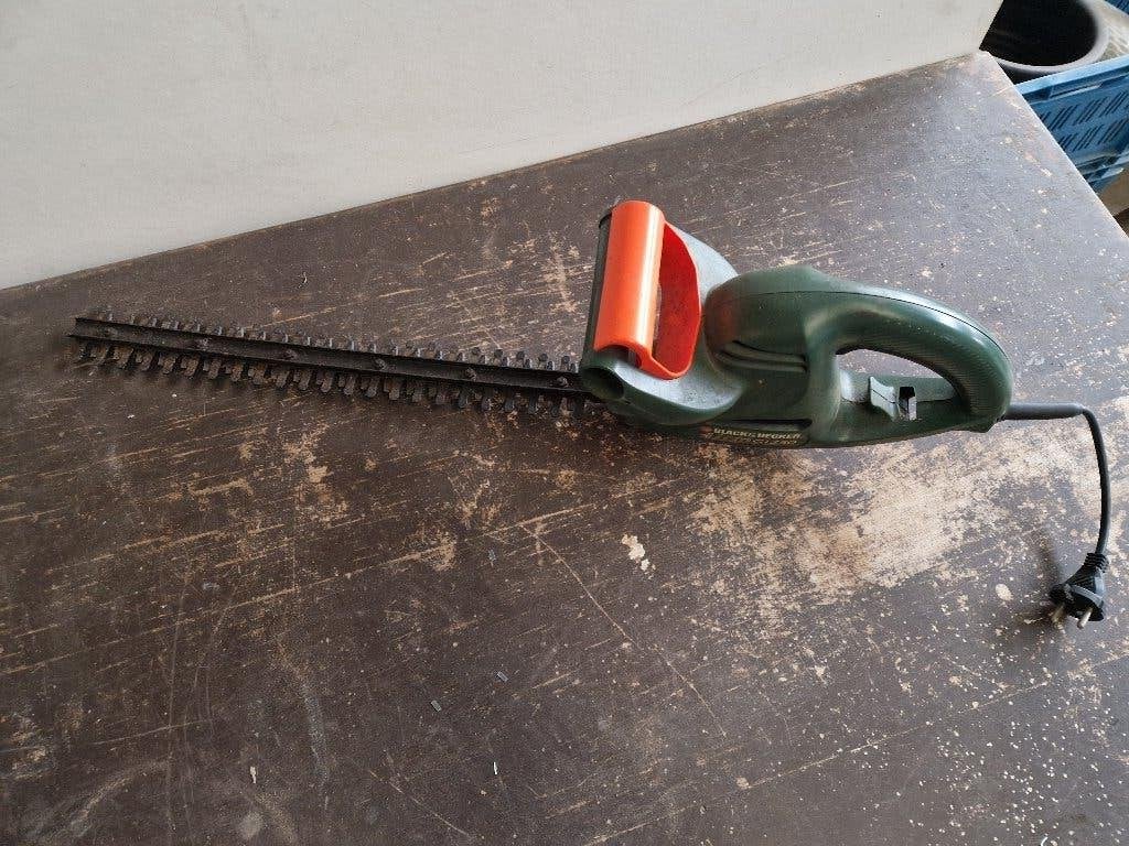Black & Decker elektrische heggenschaar GT250, Ophalen of Verzenden, Gebruikt, Elektrisch, Black & Decker