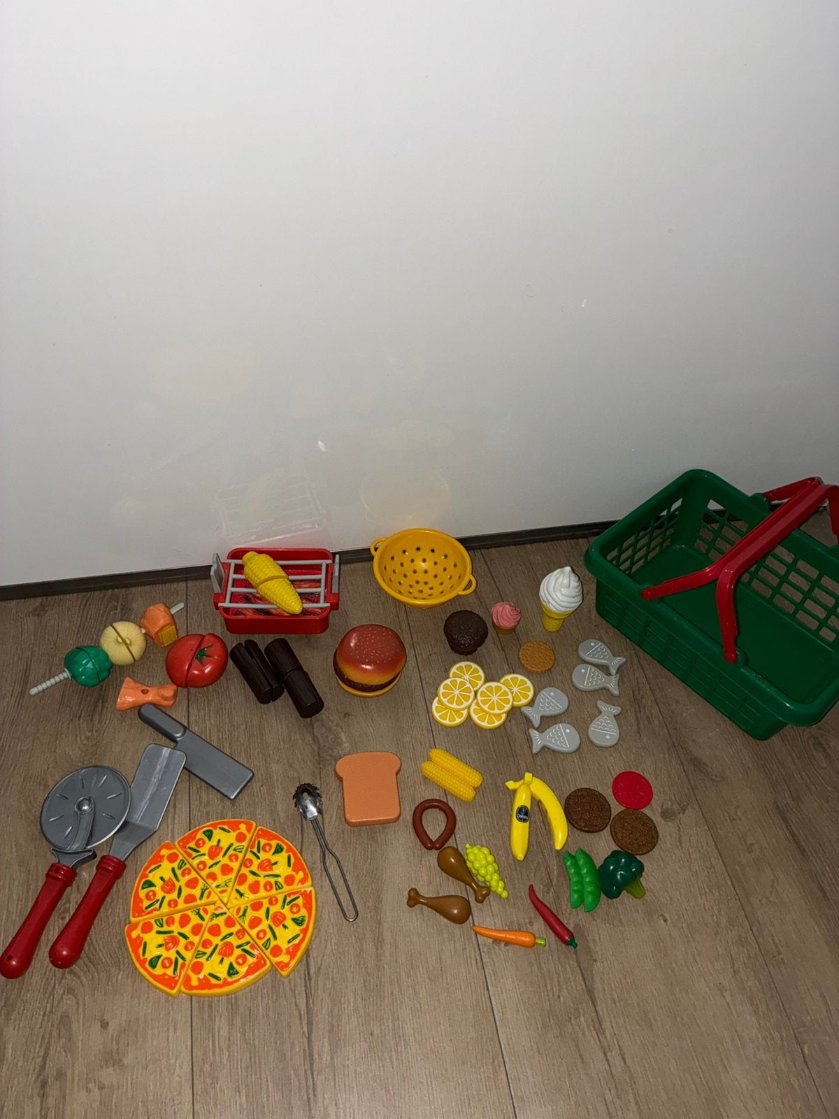 Speelgoed groene en fruit met mini bbq, Kinderen en Baby's, Ophalen of Verzenden, Zo goed als nieuw, Kunststof