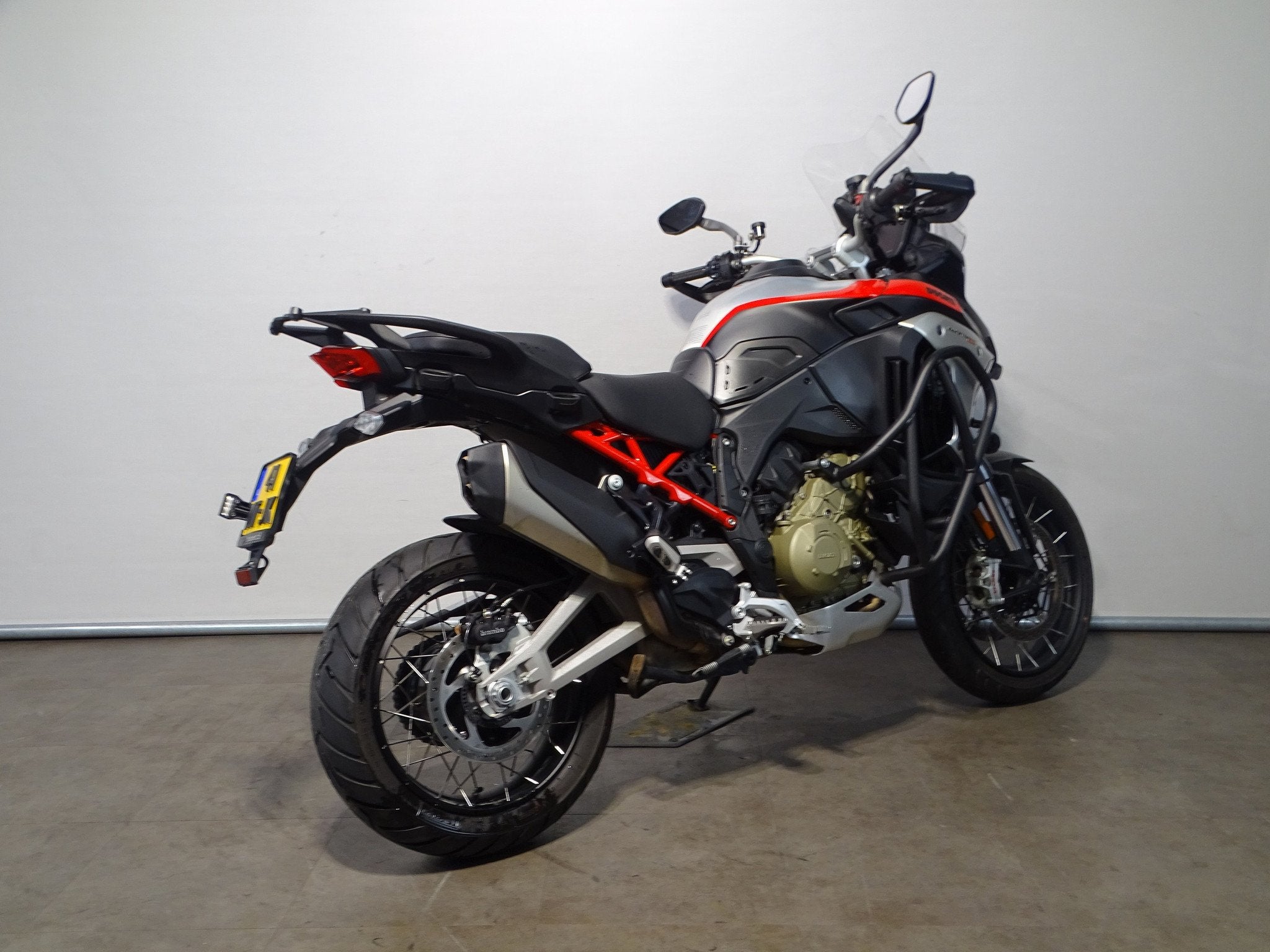 Ducati Multistrada V4 RALLY RADAR, Motoren, Meer dan 35 kW, Toermotor, Gebruikt, Bedrijf