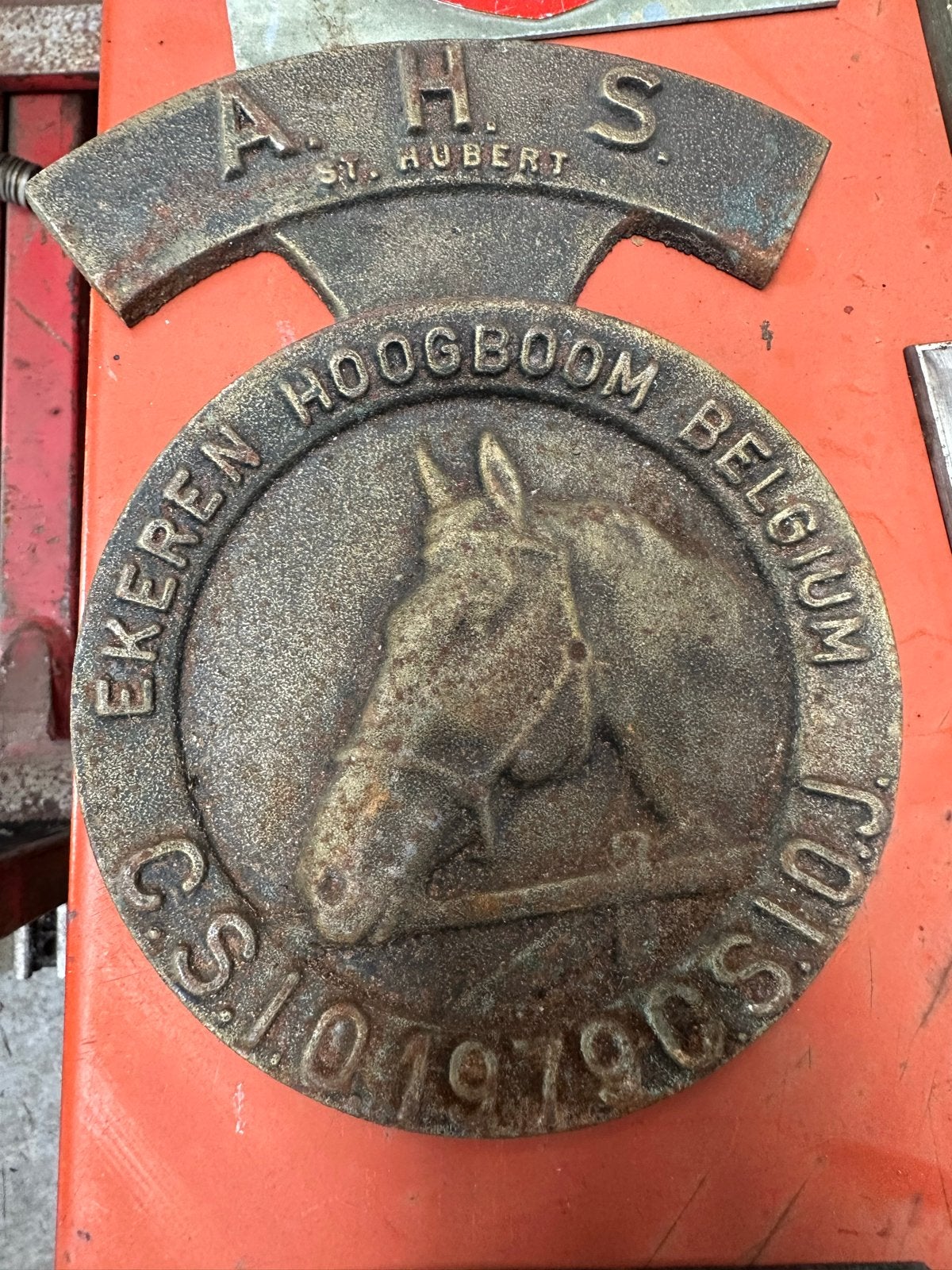 2 Vintage A.H.S. St. Hubert Ekeren Hoogboom België Medaille, Ophalen of Verzenden