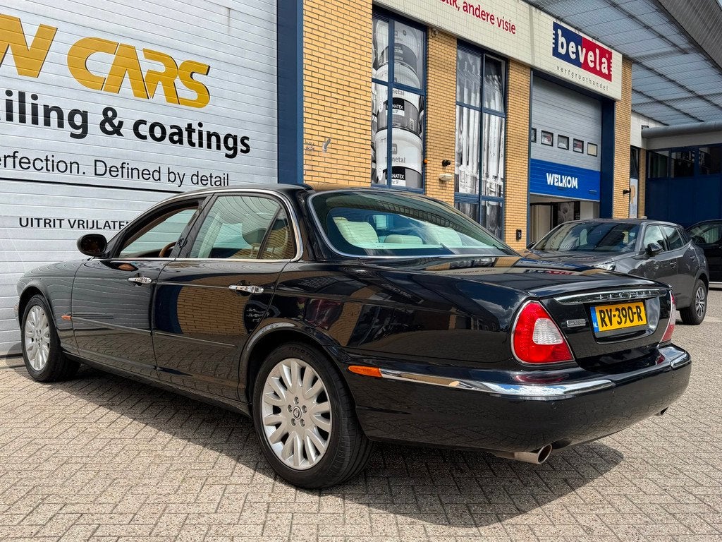 Jaguar XJ 4.2 V8 Executive, navigatie, lichtmetaal, leder, a, Auto's, Jaguar, Automaat, Achterwielaandrijving, Gebruikt, Zwart