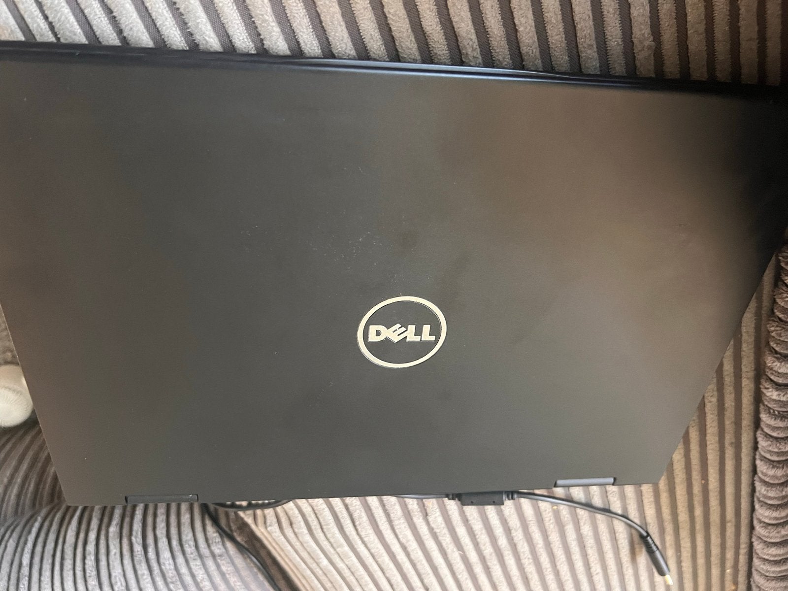 Dell Latitude 3390 2-in-1 Laptop - Intel Core i5 8th Gen, Computers en Software, Windows Laptops, Ophalen, Gebruikt, 2 tot 3 Ghz
