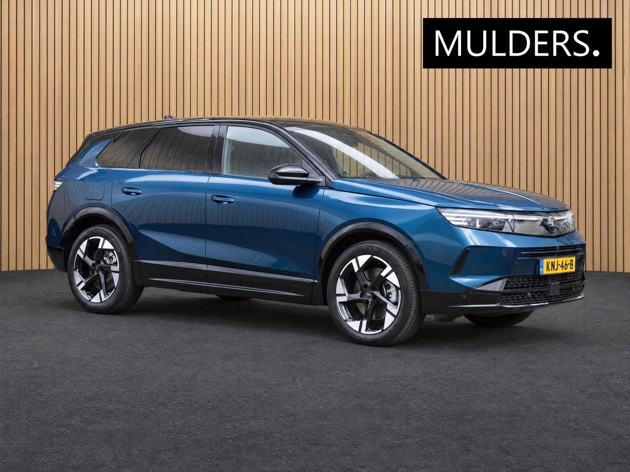 Opel Grandland 1.6 Turbo Plug-in-Hybrid Ultimate VOORRAAD KO, Auto's, 12 maanden, 4 cilinders, Blauw, Bedrijf
