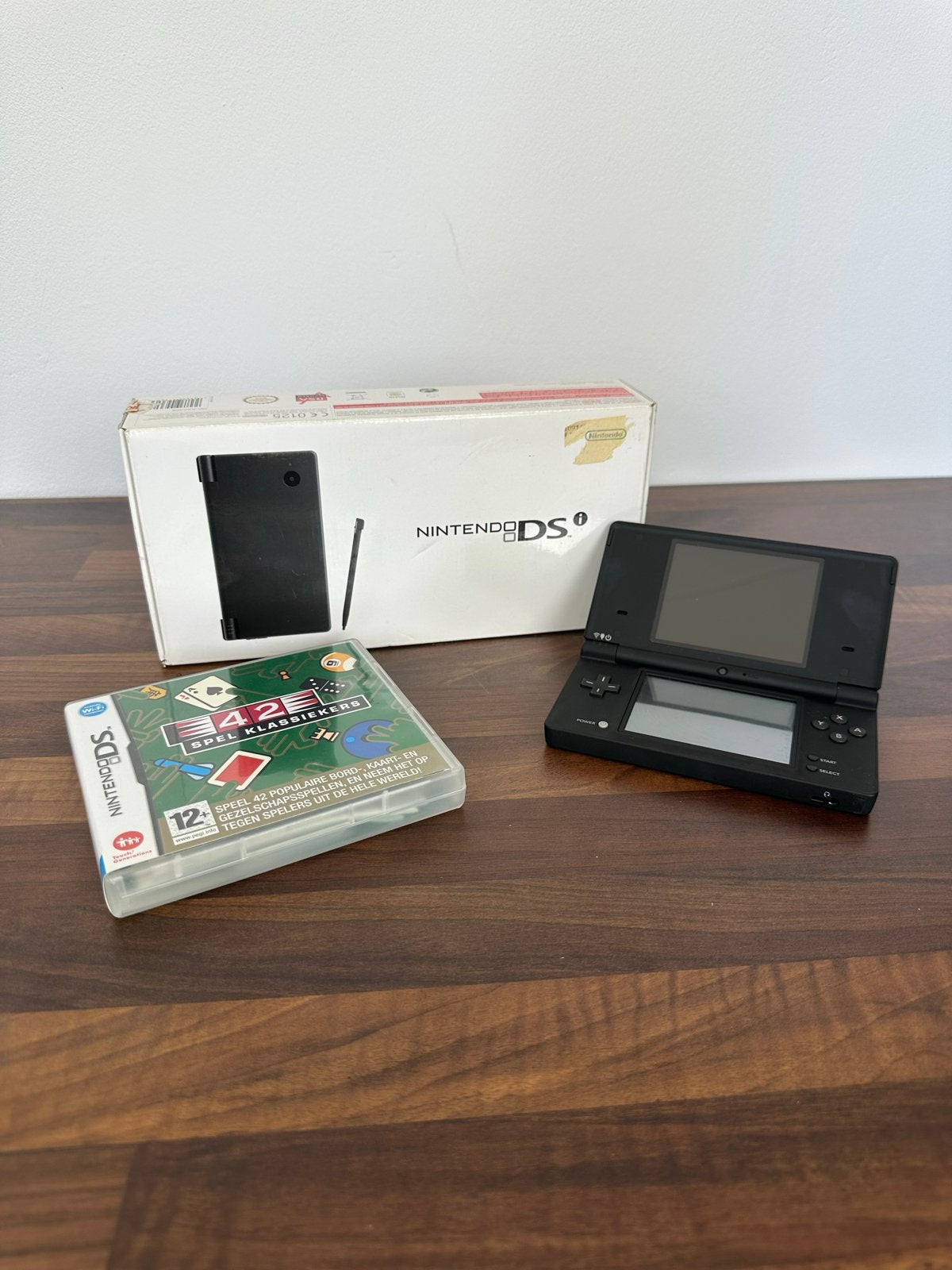 Zwarte Nintendo DSi met doos, oplader en spel – getest, Met games, Zwart, Dsi, Ophalen of Verzenden