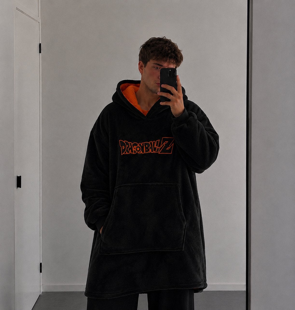 Dragonballz fluffy hoodie, Ophalen of Verzenden, Zo goed als nieuw