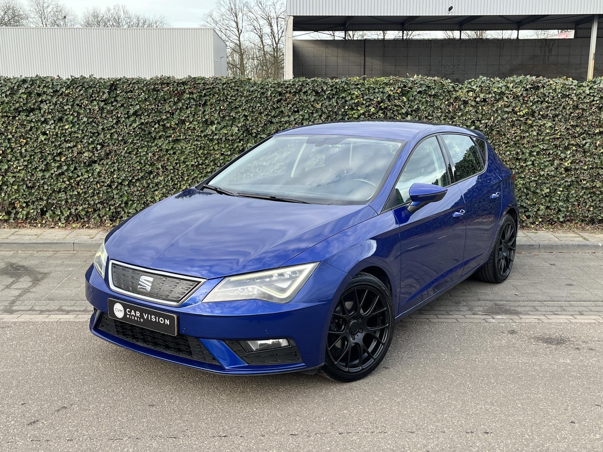 SEAT Leon 1.0 TSI Style Business * Carplay * Led * Garantie, Stof, Gebruikt, Euro 6, 23 km/l