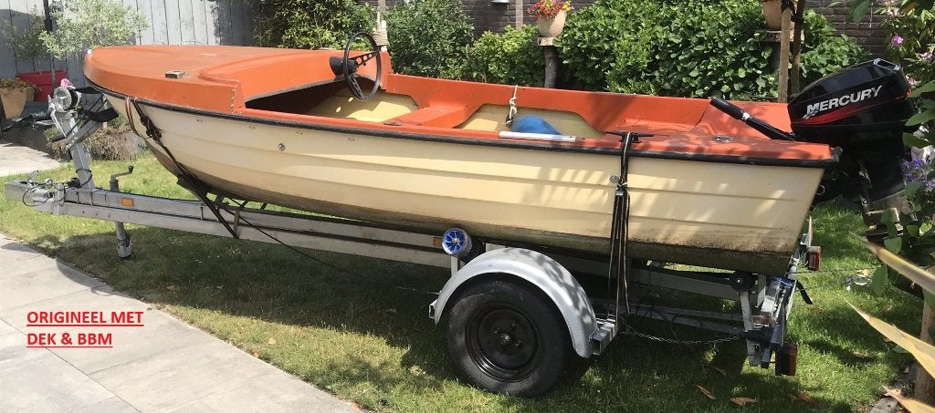 Koopje. Polyester vis/toer-boot 3,9m plus trailer: € 550,--., Watersport en Boten, Ophalen, Gebruikt, 4 m, Polyester
