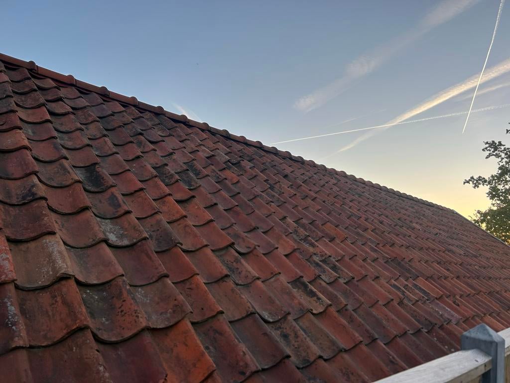 Gratis! Oud hollands dakpan 150st, Doe-het-zelf en Verbouw, Dakpannen en Dakbedekking, Ophalen, Gebruikt, Steen of Klei, 15 m² of meer